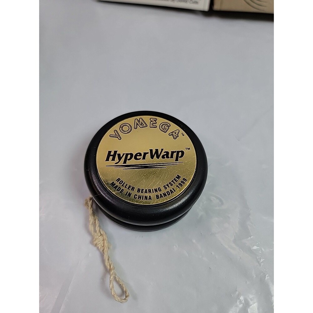 Vintage Yomega HyperWarp Yo-Yo Roller Bearing System Black Gold Bandai 1999